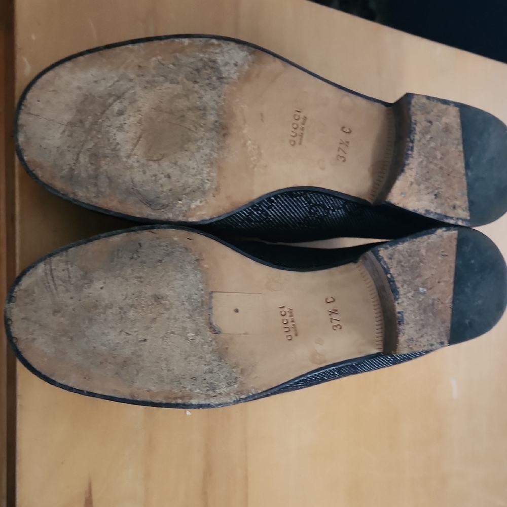 Gucci Black Loafers with Silver Accents - Picture 3 of 5